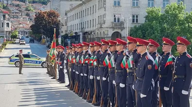 Gen Z към пагона: Рекорден наплив към НВУ „Васил Левски”