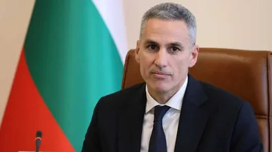 Андрей Гюров честити 6 май на военните: Славната армия ни дава сигурност