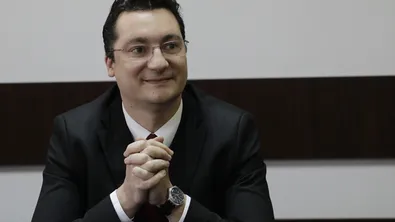 Крум Зарков: Новата власт ще трябва „много смело“ да реши проблема с бюджета