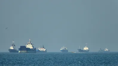 Франция предложи международна мисия за сигурност в Ормузкия проток
