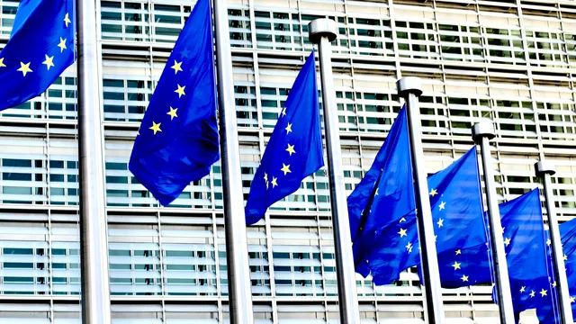 ЕК: Няма да изтеглим дипломатите си от Киев въпреки руските заплахи
