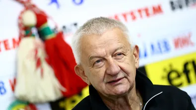 Крушарски пред ТАРАЛЕЖ: Има разговори с инвеститори за продажбата на Локомотив