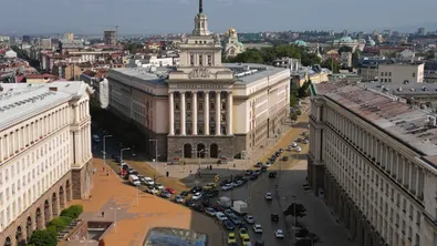 Депутатите ще гласуват предложения от Румен Радев кабинет