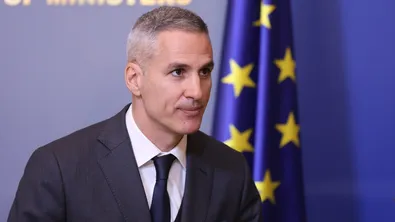 Андрей Гюров към Румен Радев: Не предавайте властта на хората, които превърнаха държавата в личен интерес