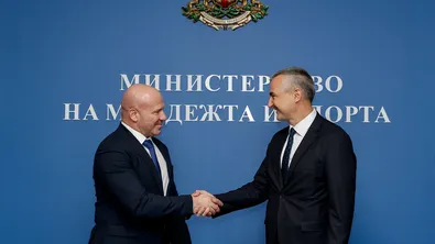 Димитър Илиев предаде поста на новия спортен министър Енчо Керязов