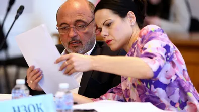 В МЗ: Катя Ивкова прие поста от Михаил Околийски