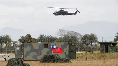 Тайван прие извънреден военен бюджет дни преди визитата на Тръмп в Китай