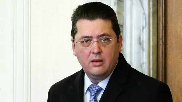 Съветникът на Румен Радев - Пламен Узунов, спечели 200 000 лв. по делото за ареста си