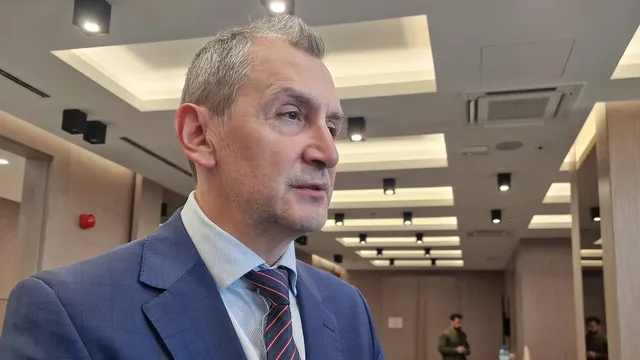 Михаил Околийски пред Таралеж: Западни фирми ни сигнализираха, че лекарствата им се търгуват скъпо тук