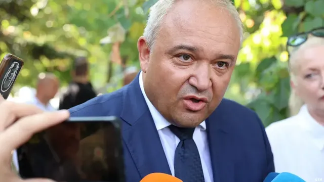 Иван Демерджиев за имотната мафия: Вероятно са имали чадър