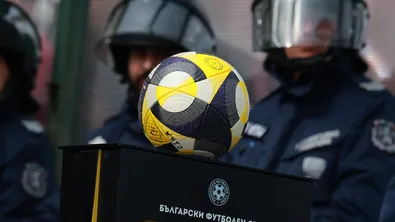 Дербито Левски - ЦСКА ще се играе, бомба няма