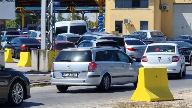 В ж.к. "Дружба": Разбиха склад и автоморга с части от крадени коли