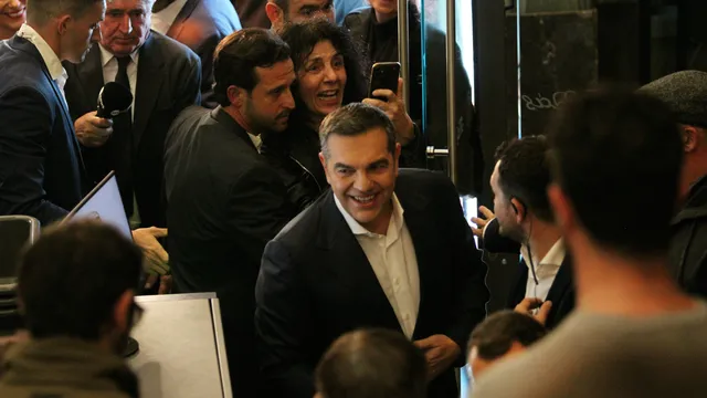 Бившият гръцки премиер Алексис Ципрас създава нова партия