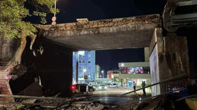 Мост на граничния пункт между Босна и Хърватия се срути