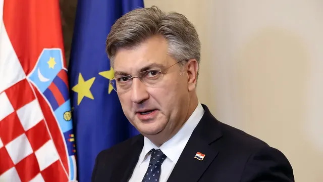Напрежение в Хърватия: премиера атакува президента за това, че "вреди на образа на страната"