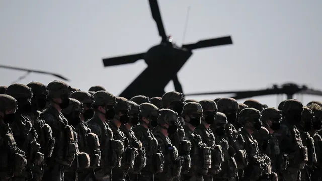 Полша: Разполагането на американски войски е забавено, а не отменено