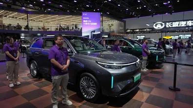 Почти 30% от автомобилите, продадени тази година, ще бъдат електрически