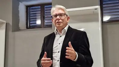 проф. Мартин Иванов: През Възраждането цената и употребата на ракията достига виното