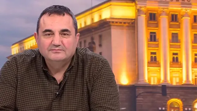 Веселин Стойнев за визите: Радев пред Тръмп бе като "сделкаджия пред баш сделкаджията"
