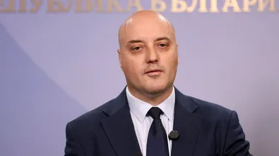 Атанас Славов: Искаме ВСС да не дава 20 заплати при напускане на хора с висящи дела