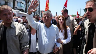 Отстраненият от съда лидер на турската опозиция няма да прави нова партия
