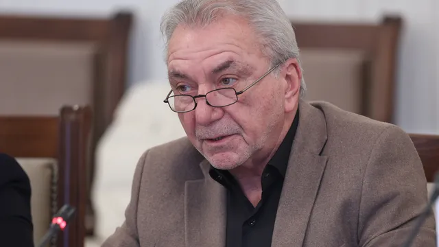 Росен Карадимов: КЗК установи тежки деформации при храните от първа необходимост, съмнения за картели