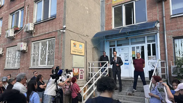 Нов протест в „Младост“ срещу 75-метровата сграда: Блокираха бул. „Ал. Малинов“
