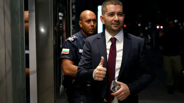 Слави Василев за Радев: За първи път България има премиер, който се опълчи на американски президент