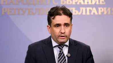 Божидар Божанов: Рискът от свръхдефицит е управляем, ако има политическа воля за реформи