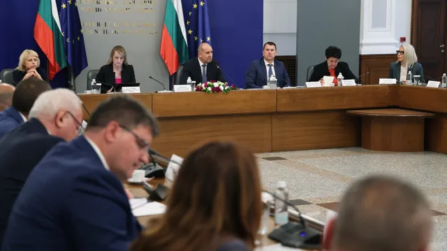Румен Радев: Областните управители да реагират по-бързо при бедствия