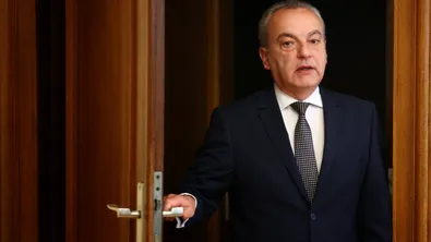 Гълъб Донев: Дефицитът е 7,4%