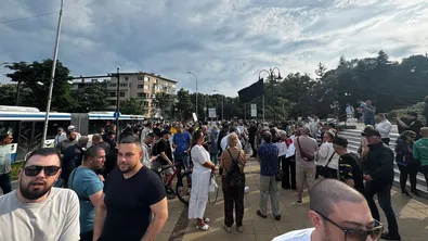 Протест във Варна с искане за оставката на кмета Благомир Коцев