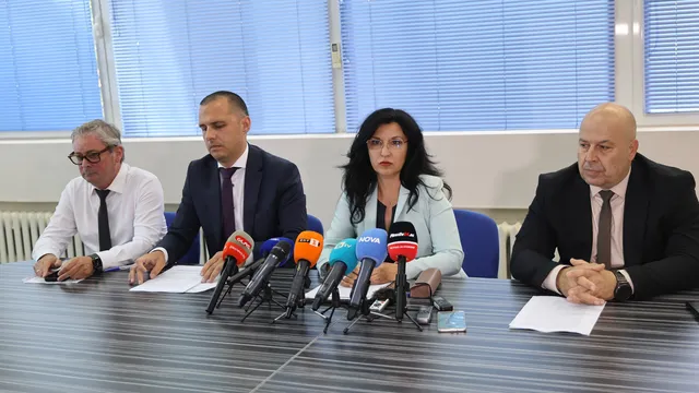 Фамилна схема за източване на Здравната каса в Пловдив