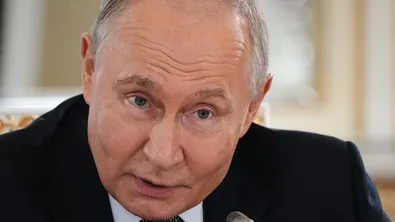 Ще напедне ли Русия НАТО? "Абсурд", твърди Путин