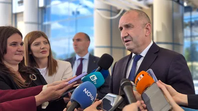 Румен Радев: Скрити разходи за над 2.2 млрд. евро помпат дефицита