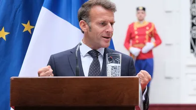 Макрон за писмото на Зеленски до Путин: "Добра инициатива"