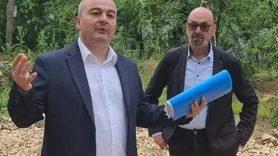 Министър Абровски на инспекция в "Баба Алино": Държавата започва да прилага закона