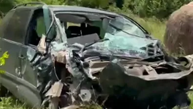Изпуснал училищния автобус, взел колата на баща си: Нови детайли за трагедията с 15-годишния в Ловешко
