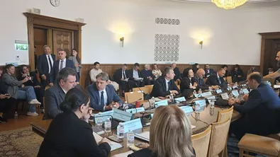 Рокадите в НЗОК се отлагат: Институциите получиха седмица за становища