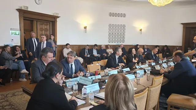 Рокадите в НЗОК се отлагат: Институциите получиха седмица за становища