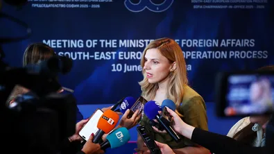 Владислава Петрова: Следващите решения за чуждестранна помощ ще се взимат според закона