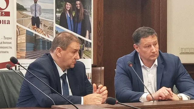 Емил Радев: България предостави на 13 транша обещаното за Украйна