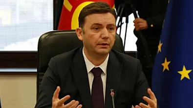 Буяр Османи: Ако Северна Македония не започне преговори с ЕС ще се случи "паспортизация"