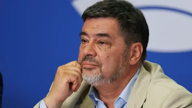 Велислав Величков: На диванчето на Петьо Еврото не е седяла само Теодора Георгиева