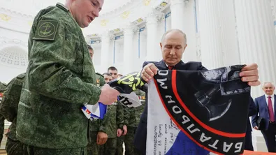 Путин: Русия вече внедрява собствена сателитна система за дронове