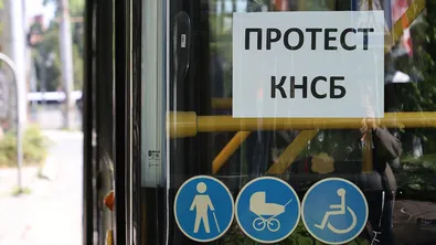 Транспортният бранш отложи националния протест след поканата на Радев