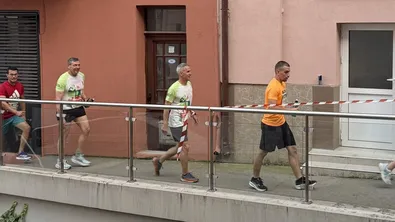 След оставката: Георги Кандев пробяга маратон с Андрей Гюров в Пловдив