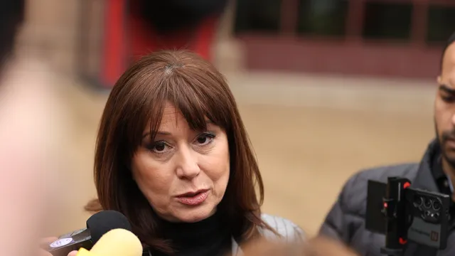 Делчева към Доцова: Повишете помощите за децата с увреждания