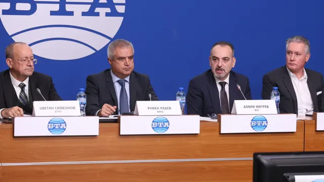 КРИБ настоява държавните служители сами да плащат осигуровките си
