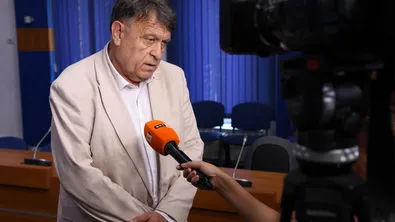 Георги Вълчев към седмокласниците преди НВО: Не хитрувайте, разчитайте на себе си